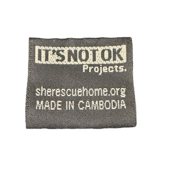 she rescue home ~It’s not okay projects ~ black canvas crossbody bag ~ NWT - Picture 10 of 11